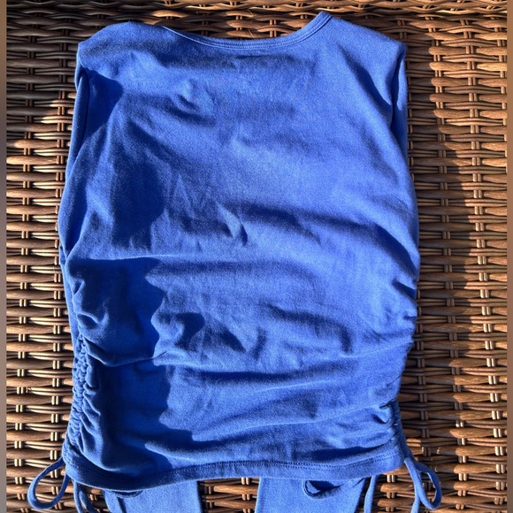 Women’s Small Hollister Blue Long Sleeve With Side Cinch And Bows - Picture 2 of 7